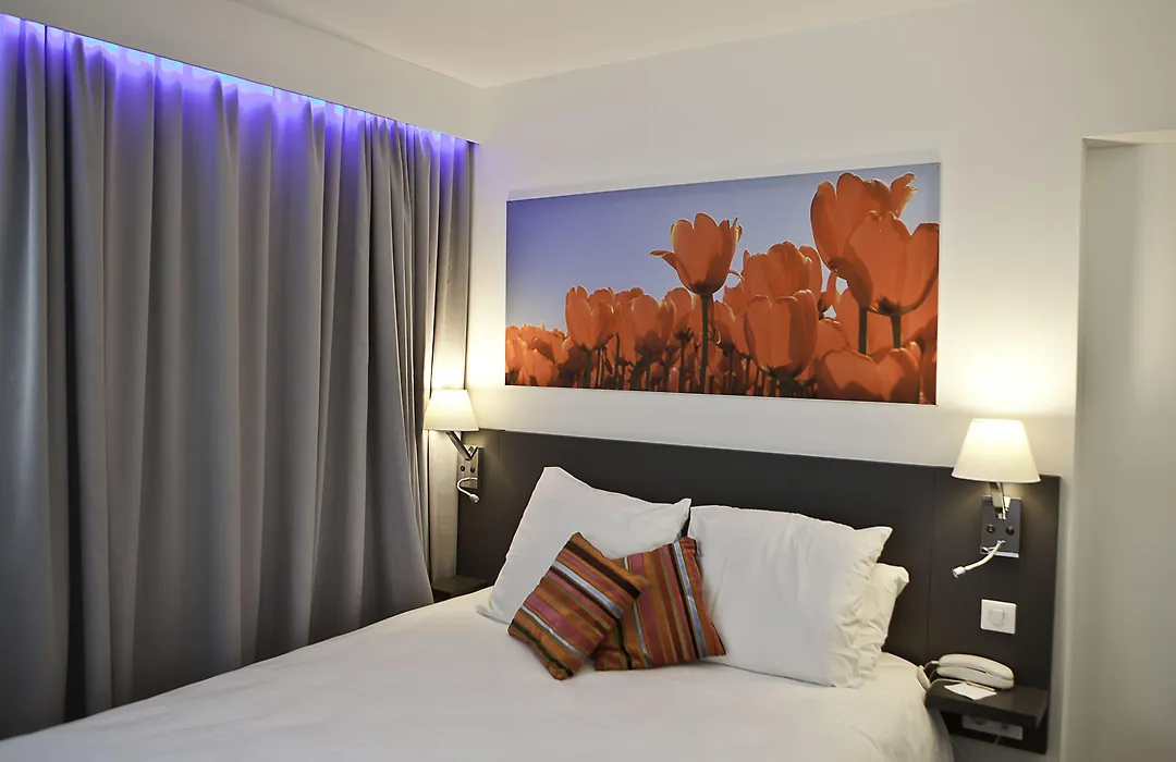 Privilege Hotel & Apparts Eurociel Centre Comedie-1